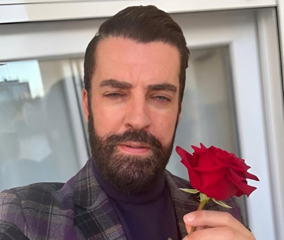 প্রোফাইল