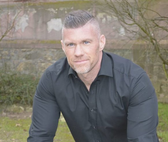 প্রোফাইল